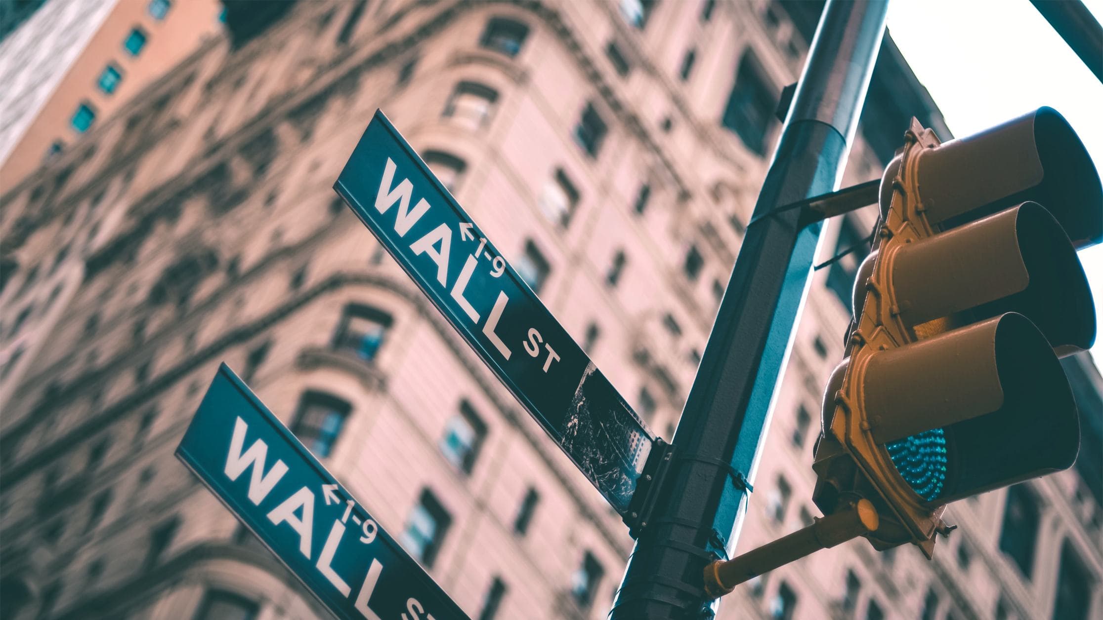 Billion-Dollar Asset Manager Stone Ridge Reveals 10,000 Bitcoin Purchase