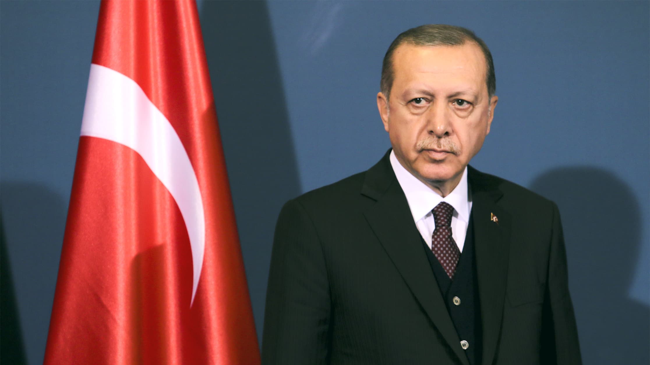 Turkey Bans Bitcoin Payments Amid Currency Crisis