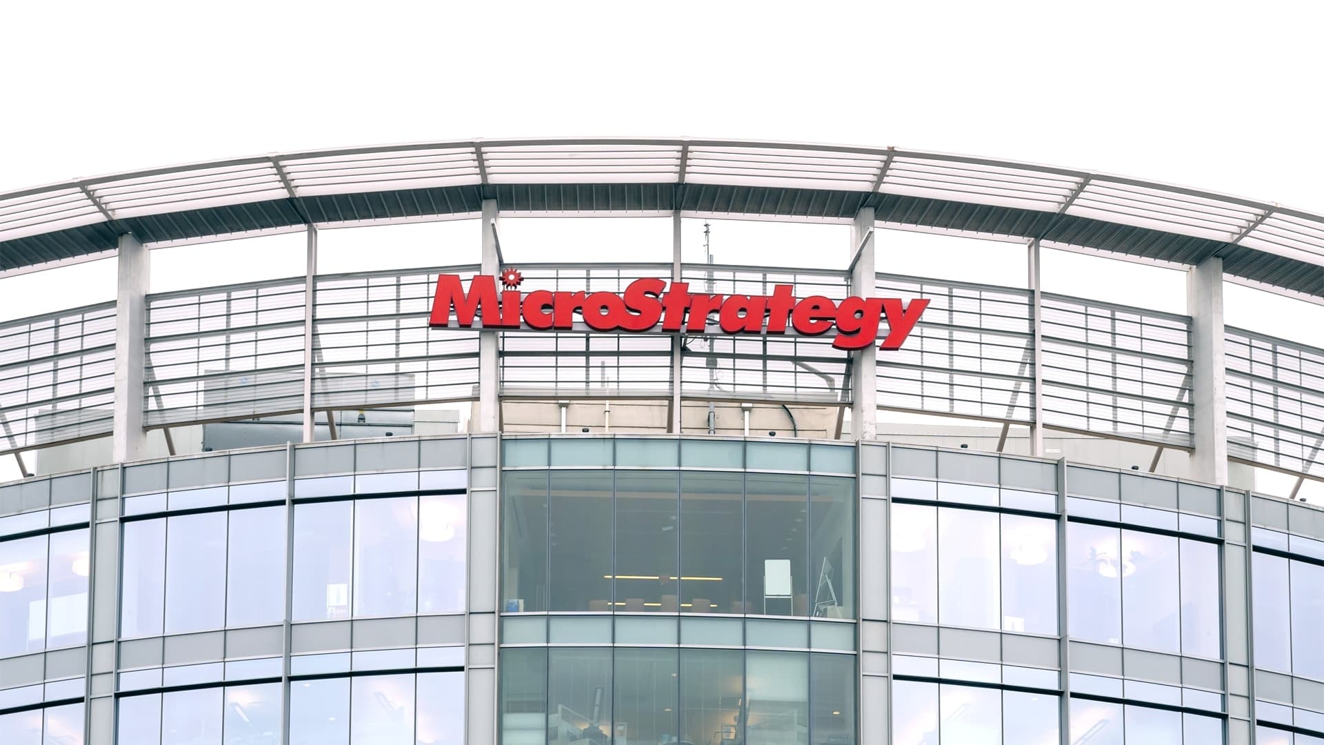 Industry Execs React to MicroStrategy’s "Big Deal" $250M Bitcoin Purchase