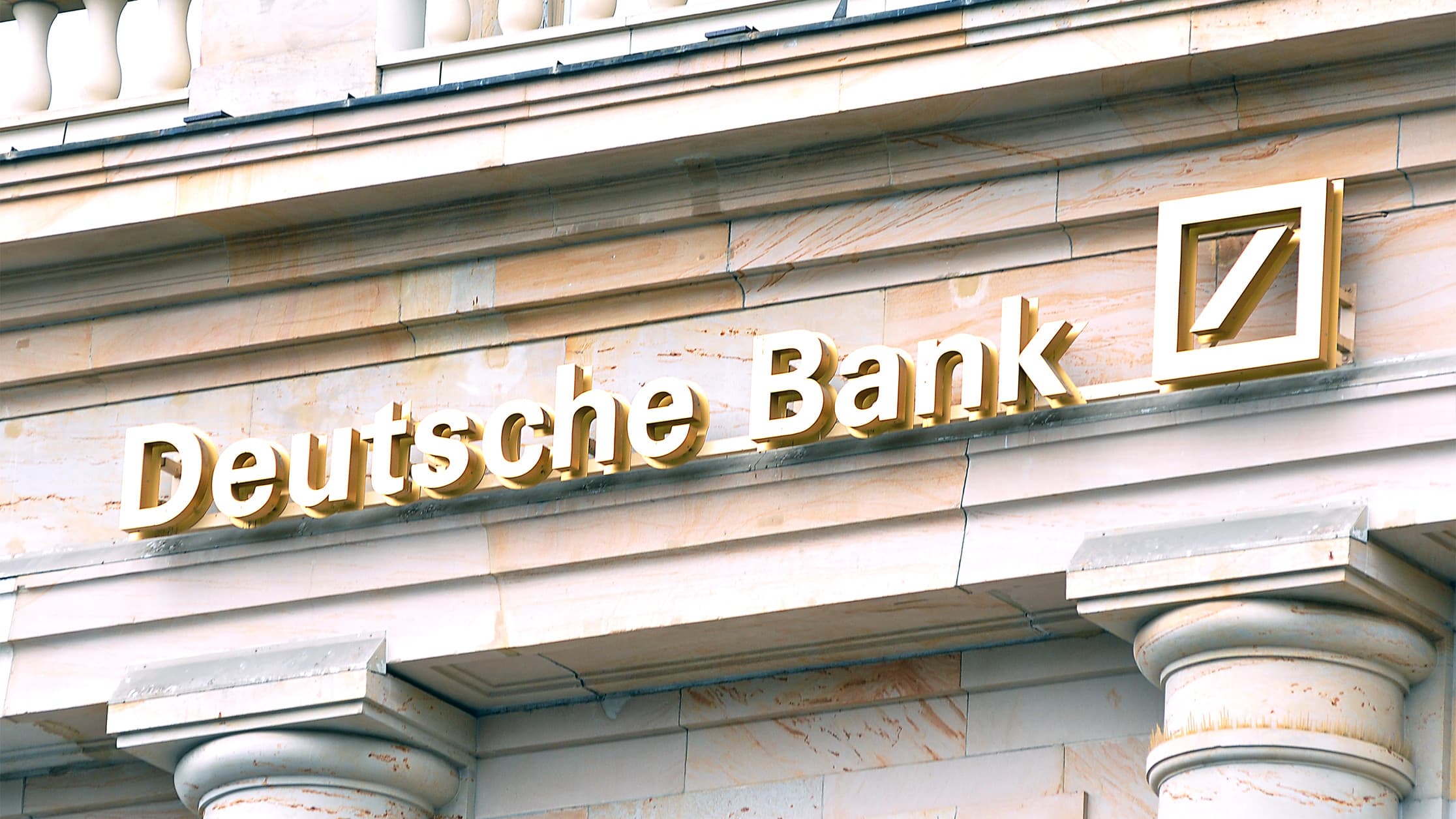 Deutsche Bank: CBDCs Will Replace Cash