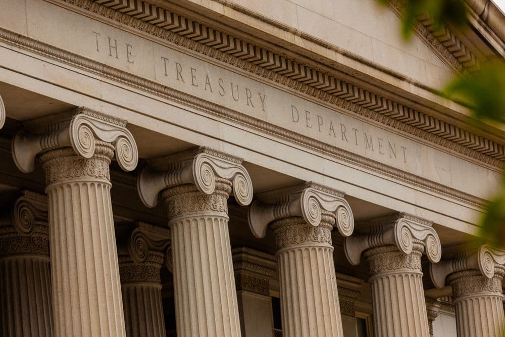 U.S. Tax Crackdown on Bitcoin and Cryptocurrency Hits Delay